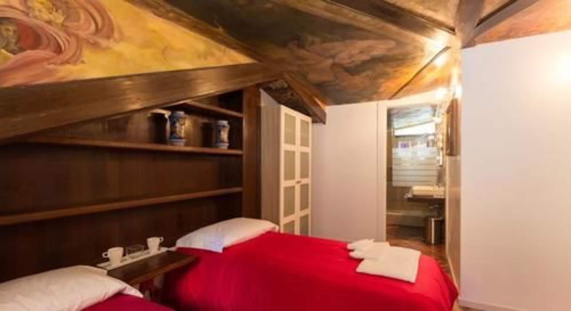 La Locanda Del Pino Милан Экстерьер фото