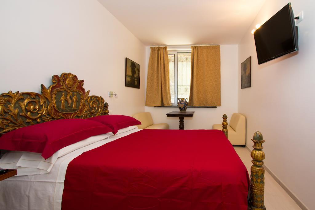 La Locanda Del Pino Милан Экстерьер фото